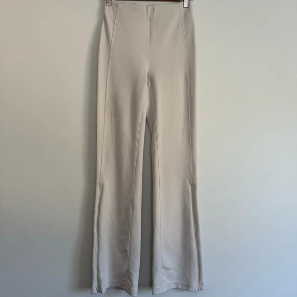 Lululemon Brushed Softstreme Ribbed Zip Flared Pant In Bone size: 4 - Picture 2 of 6